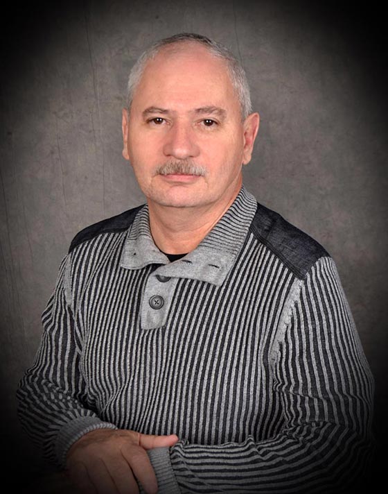 Dr. Luis Romero